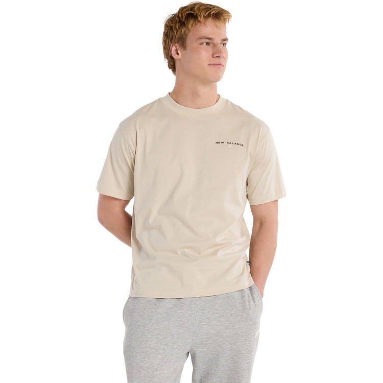 New Balance Reimagined Graphic 2 T-shirt Herre TIMBERWOLF