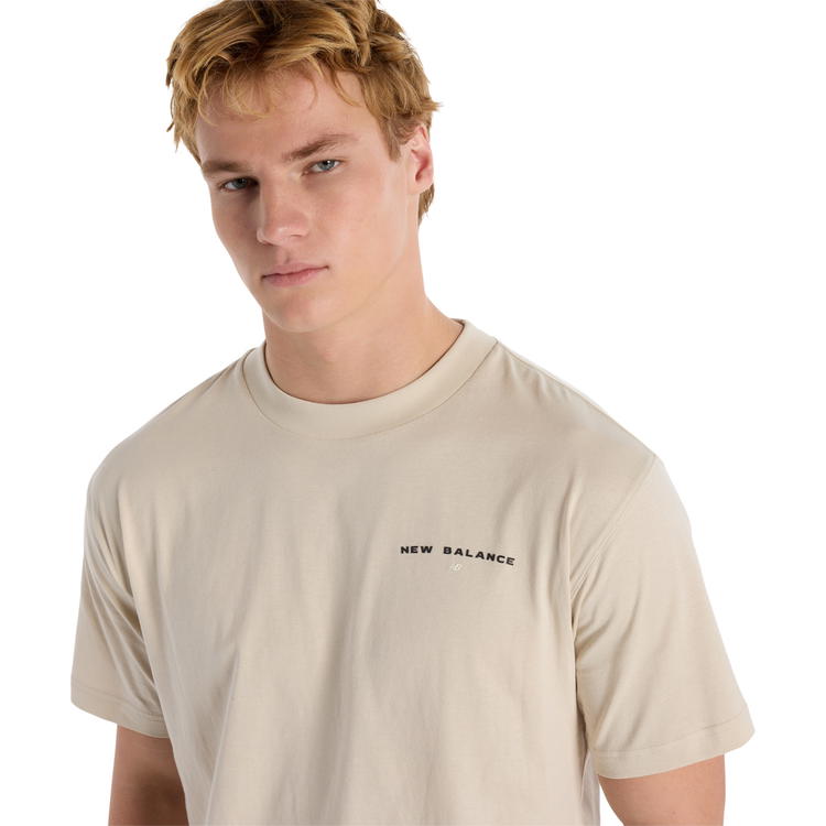 New Balance Reimagined Graphic 2 T-shirt Herre TIMBERWOLF